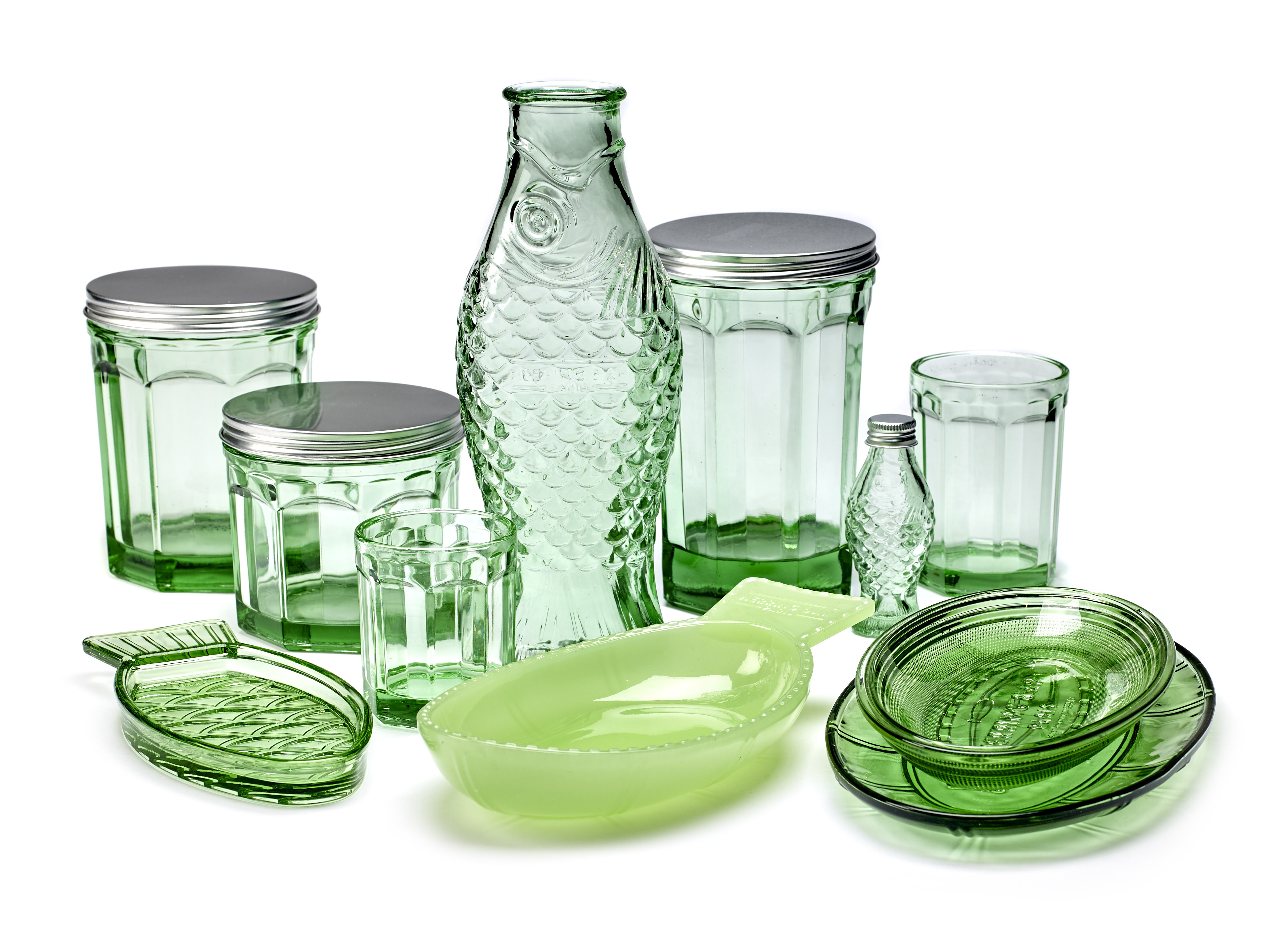 Столовое стекло. Стеклянная посуда. Хозяйственная посуда из стекла. Стеклянная посуда для кухни. Дизайнерская стеклянная посуда.
